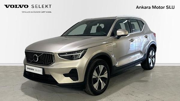 Volvo XC40 1.5 T4 RECHARGE CORE DCT 5P